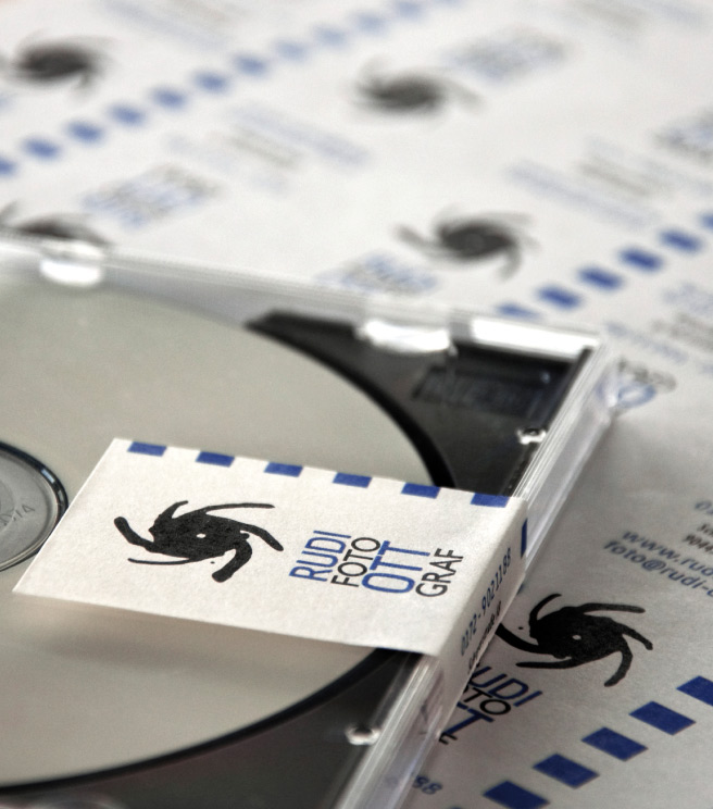 CD, beklebt mit Label